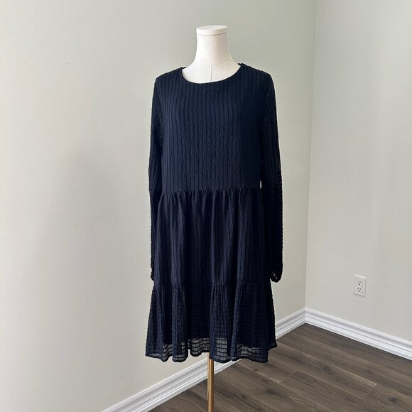 EUC MINKPINK Lylah Long Sleeve Dress in Black, Relaxed Fit, Size Large - Picture 3 of 16